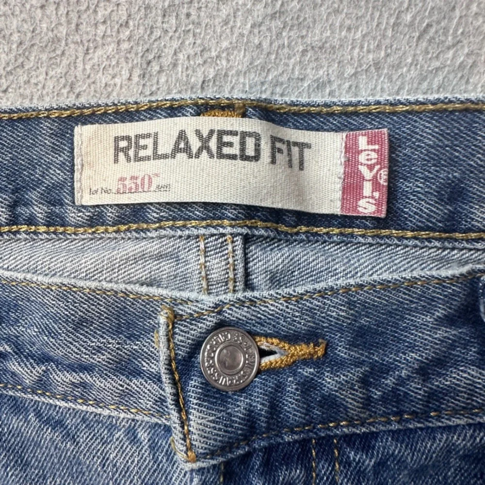 Vintage Levi's 550 Jeans Mens 36x30 (37x29) Blue Relaxed Medium Wash Denim‎ Y2K